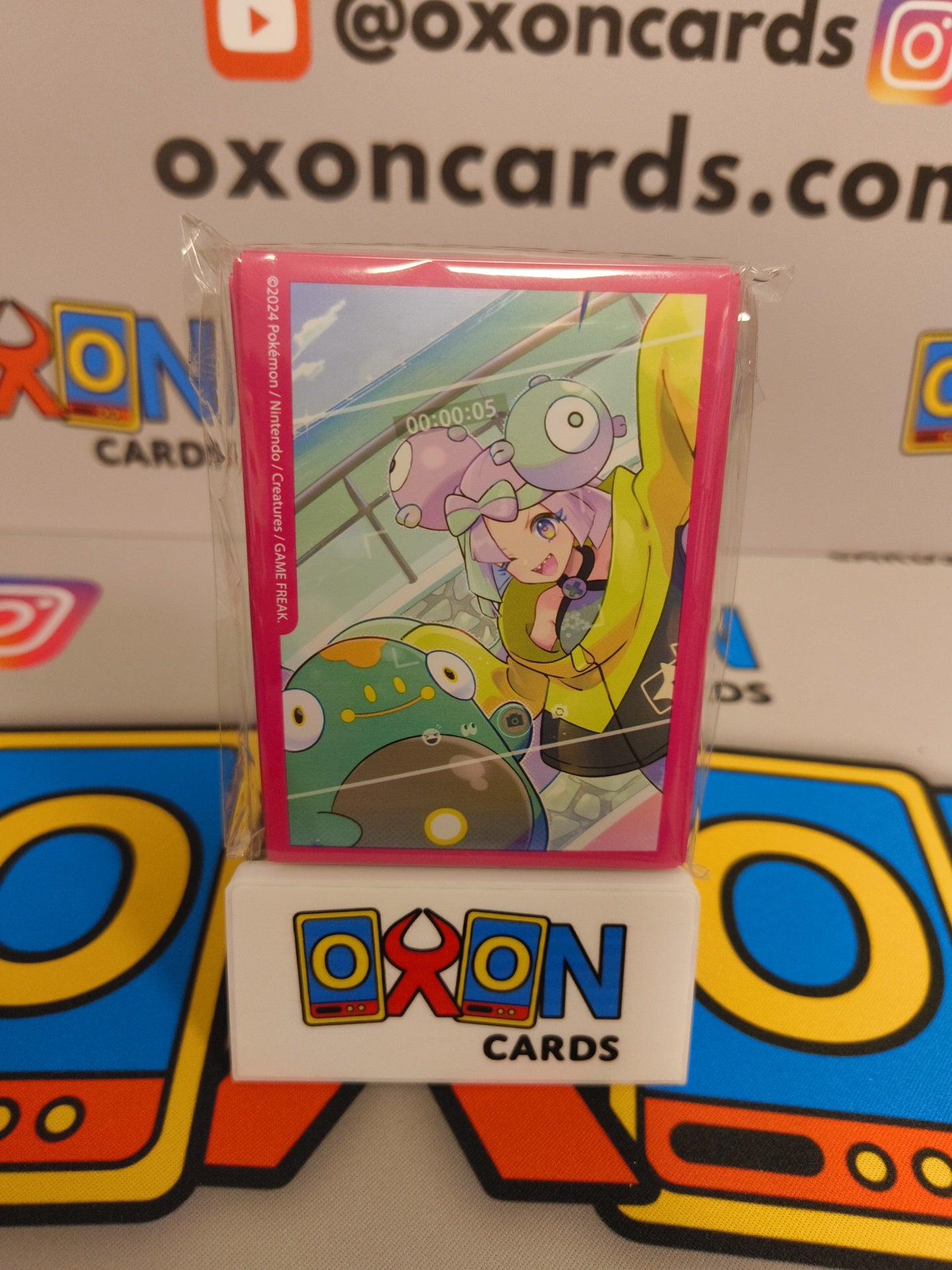 Iono - Premium Tournament Collection - 65 Sleeves